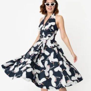 Elegant Crane Print Midi Dress